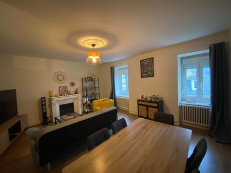 Location Appartement 3 pièces 76m² - Photo 2