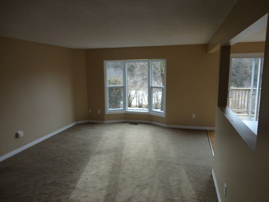 6 Valeriote Pl, Guelph - Photo 1