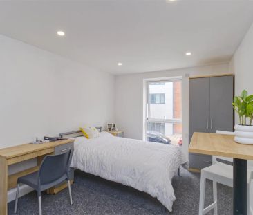 Lucys Court, Lower Holyhead Road, City Centre - Photo 2