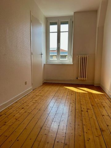 Location Appartement 3 pièces 71m² NANCY 54000 - Photo 2