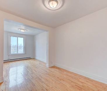 Renovated 5-1/2 in Verdun, available immediately. - Photo 3