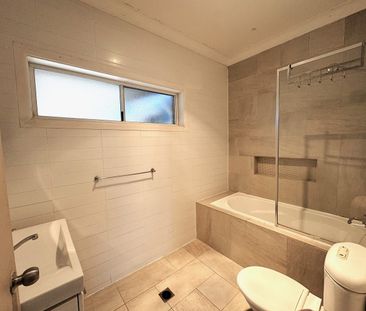 Four Bedroom Updated Family Home - Photo 6