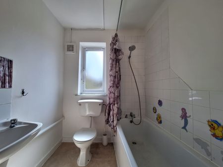 2 Bed Flat, Waldram Crescent, SE23 - Photo 5