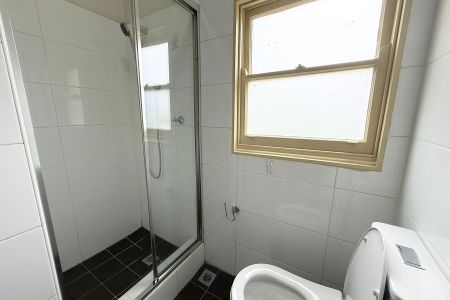 Studio Apartment - Photo 3