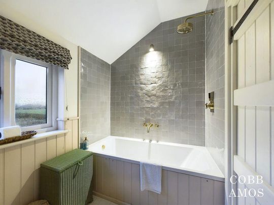 3 bedroom cottage to rent - Photo 1