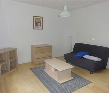 Location Appartement 1 pièce 23m² LE CREUSOT 71200 - Photo 2