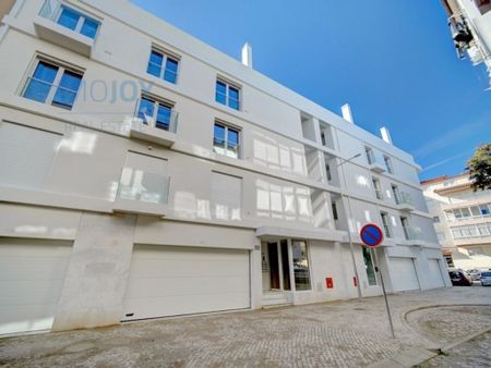 3 room luxury Apartment for rent in Cascais e Estoril, Portugal - Photo 4