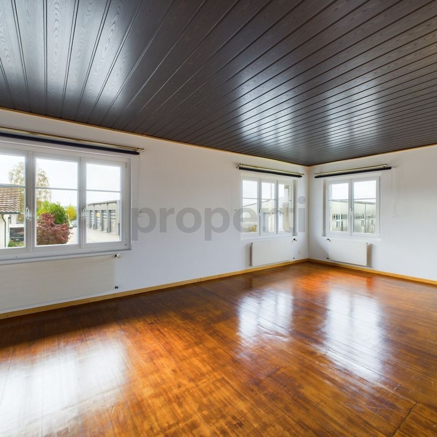 Charming 3.5-room duplex with sunny balcony, Recherswil - Foto 1