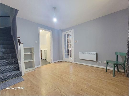 1 bedroom end of terrace house to rent - Photo 1