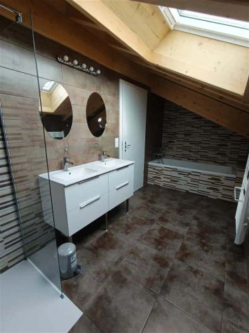 Location maison 5 pièces - 139m² à Groisy (74570) - Photo 5