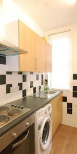 3 bedroom house share to rent - Photo 3