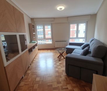 Alquiler de piso en Avenida de Pando, 1 - Photo 1