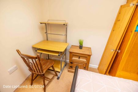 22 Blakeney Place - Photo 4