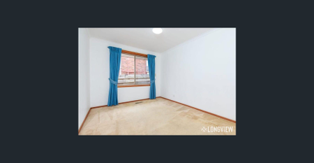 Space and Location - Photo 5