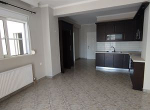Διαμέρισμα για ενοικίαση - Καρδίτσα, - Φωτογραφία 2