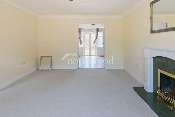 Bishopswood, Park Farm, Ashford, TN23 - Photo 1