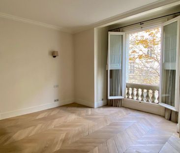 Tout savoir sur cet appartement dans le quartier Gros Caillou, à Pa... - Photo 1