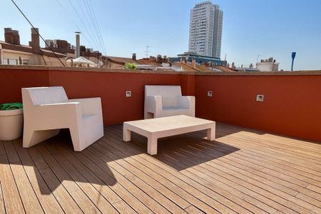 4 room luxury penthouse for rent in Valencia, Spain - Photo 4