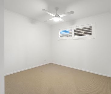 Modern Style & Effortless Living in Prime Narangba Location - Photo 1