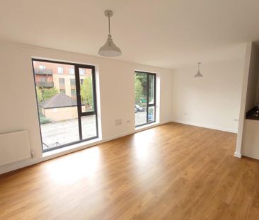 2 bedroom apartment to rent - Photo 5