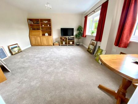 1 bedroom detached house to rent - Photo 3