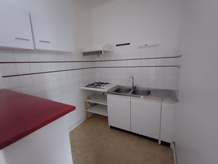 Appartement RUE CHAVAILLAUD - Photo 3