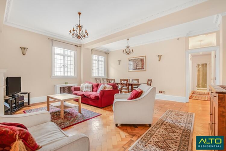 3 bedroom flat to rent - Photo 2