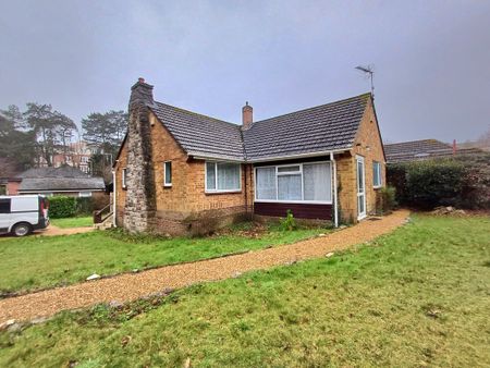 Knole Gardens, Bournemouth - Photo 2