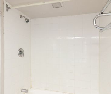 1975 de Maisonneuve - Photo 4