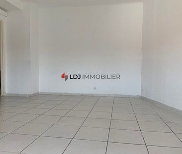 Location Appartement 4 pièces 82m² PERPIGNAN 66000 - Photo 4