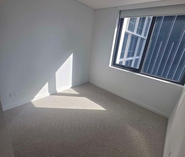 Eastgardens - Photo 2