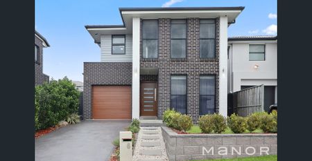 Contemporary residence within tranquil setting - Photo 4