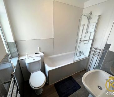 4 bedroom terraced house to rent - Photo 5