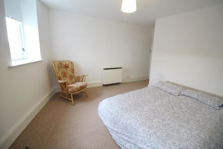 Arcot Street, CF64 1EU, Penarth - Photo 4