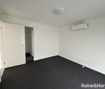 2 Maiolo Crescent, Blakeview, SA 5114 - Photo 4