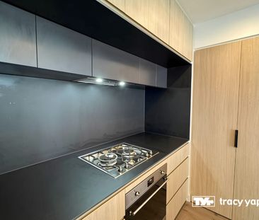 Modern Apartment in a Convenient Epping Location & Luxury Living wi... - Photo 4