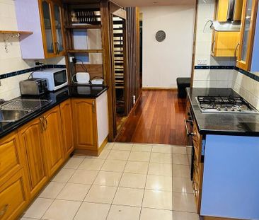 Darlington - Photo 6