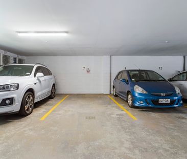 Superb Apartment with Carpark - Photo 3