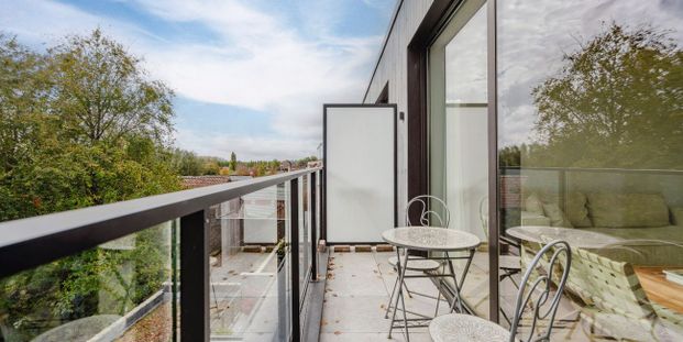 Appartement te huur in Kortrijk voor € 880 met 2 slaapkamers - Photo 1