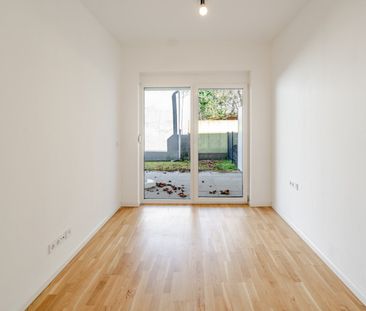 Barrierefreie Gartenwohnung mit Terrasse und Tiefgaragenparkplatz - Photo 4