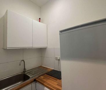 Studio Norfolk Road Ilford, IG3 - Photo 5