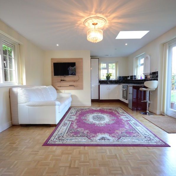 1 bedroom studio to rent - Photo 1