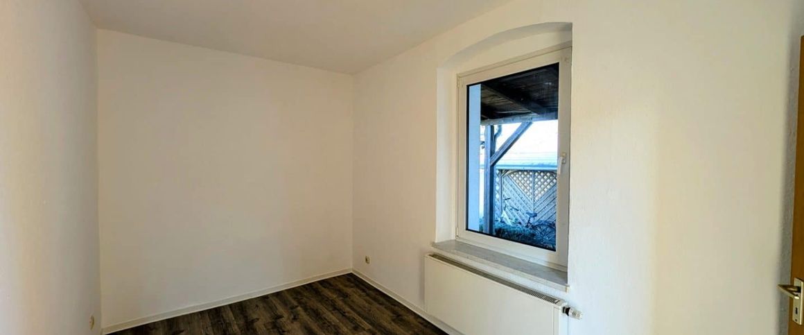 Gemütliche Erdgeschosswohnung mit Einbauküche - Photo 1