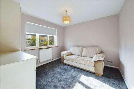 Otford Close, Tollgate Hill, Crawley, West Sussex, RH11 - Photo 5