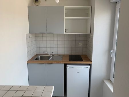 A louer Brest Kérinou studio 18M2 non meublé - Photo 2