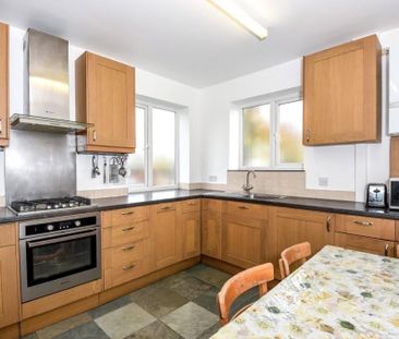 3 Bed Flat, Alexandra Avenue, HA2 - Photo 6