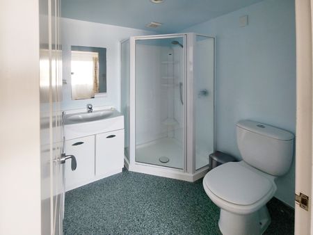 Miramar Living - Photo 2