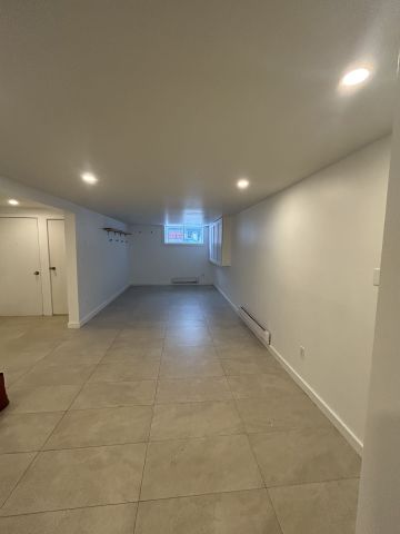For Lease - 198 Coxwell Avenue Unit# Basement, Toronto, Ontario - Photo 2