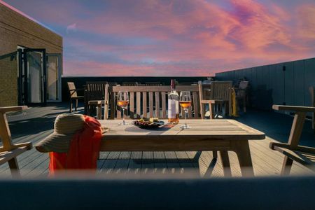 2 bedroom retirement property to rent - Photo 5