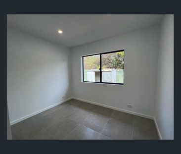 Convenient Location - Photo 5